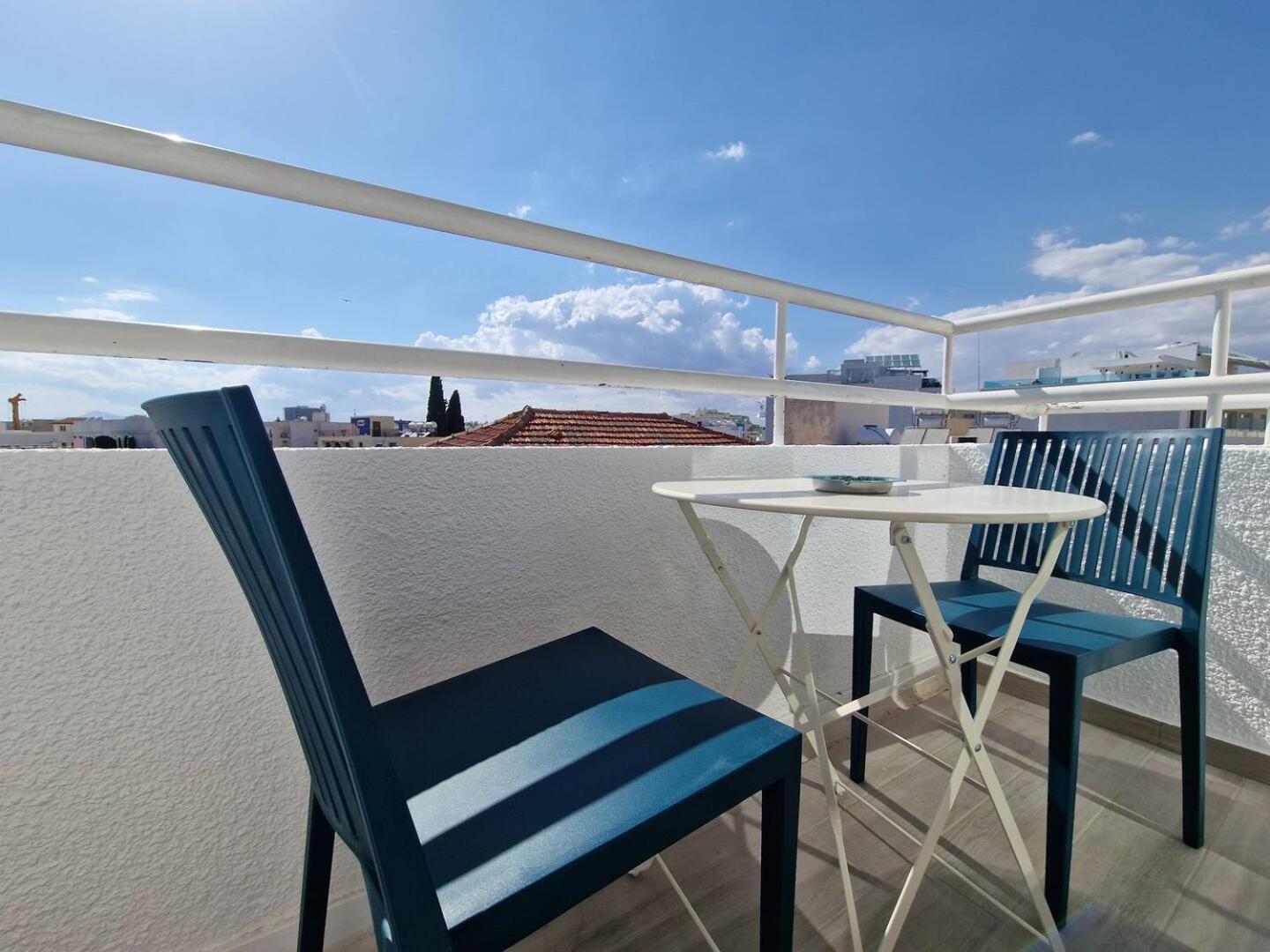 Kitieos Central Apts 100M From Finikoudes Beach Ларнака Екстер'єр фото